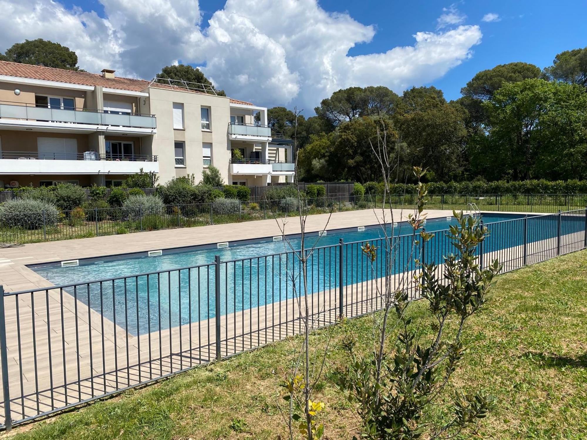 Apartmán Rez De Jardin T3 Recent Et Calme Au Nouvelles Terres A La Londe Les Maures Exteriér fotografie